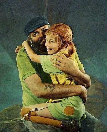 Pippi in armen vader_407x500_85kb
